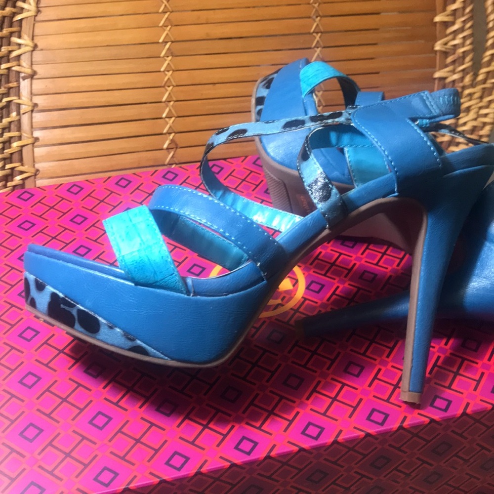 Blue platform High heels